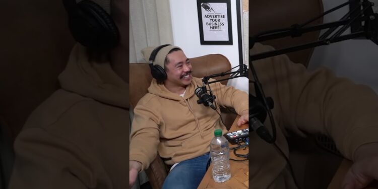 Roasting American’s fashion #trending #comedy #funnyvideos #funny #lol #meme #jokes #laugh #podcasts