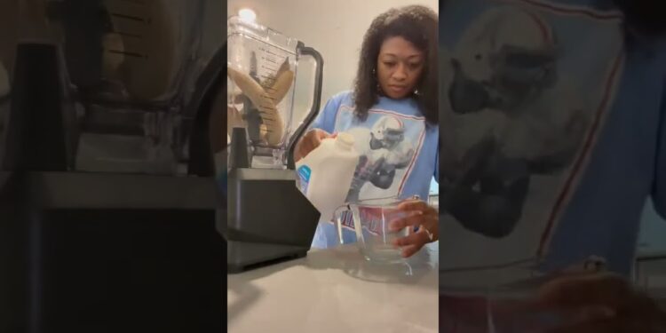 He likes it sweet. #blacklove #comedy #fypage #tiktokvideo #podcasts #getittwogether #marriedlife