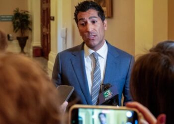 Gavin Newsom and Top Democrats Are Deciding California’s Budget Behind Closed Doors