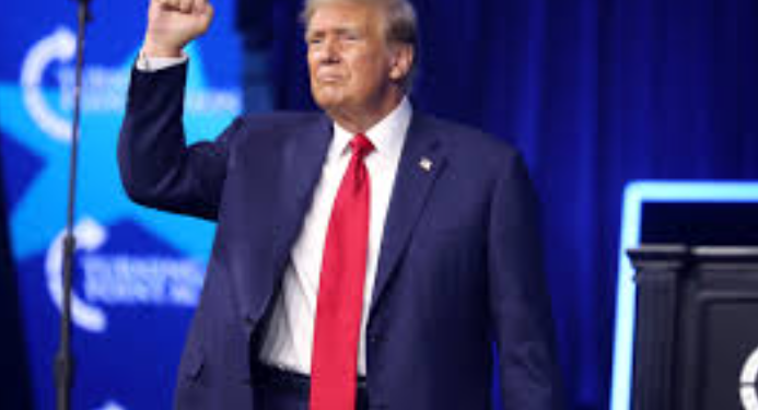 Trump Criticizes Harris on Race at Black Journalists Conference